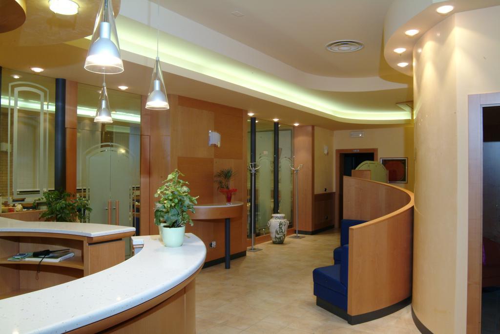 Hotel Nettuno Sottomarina Kültér fotó