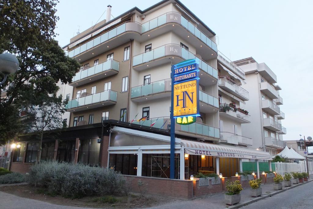 Hotel Nettuno Sottomarina Kültér fotó