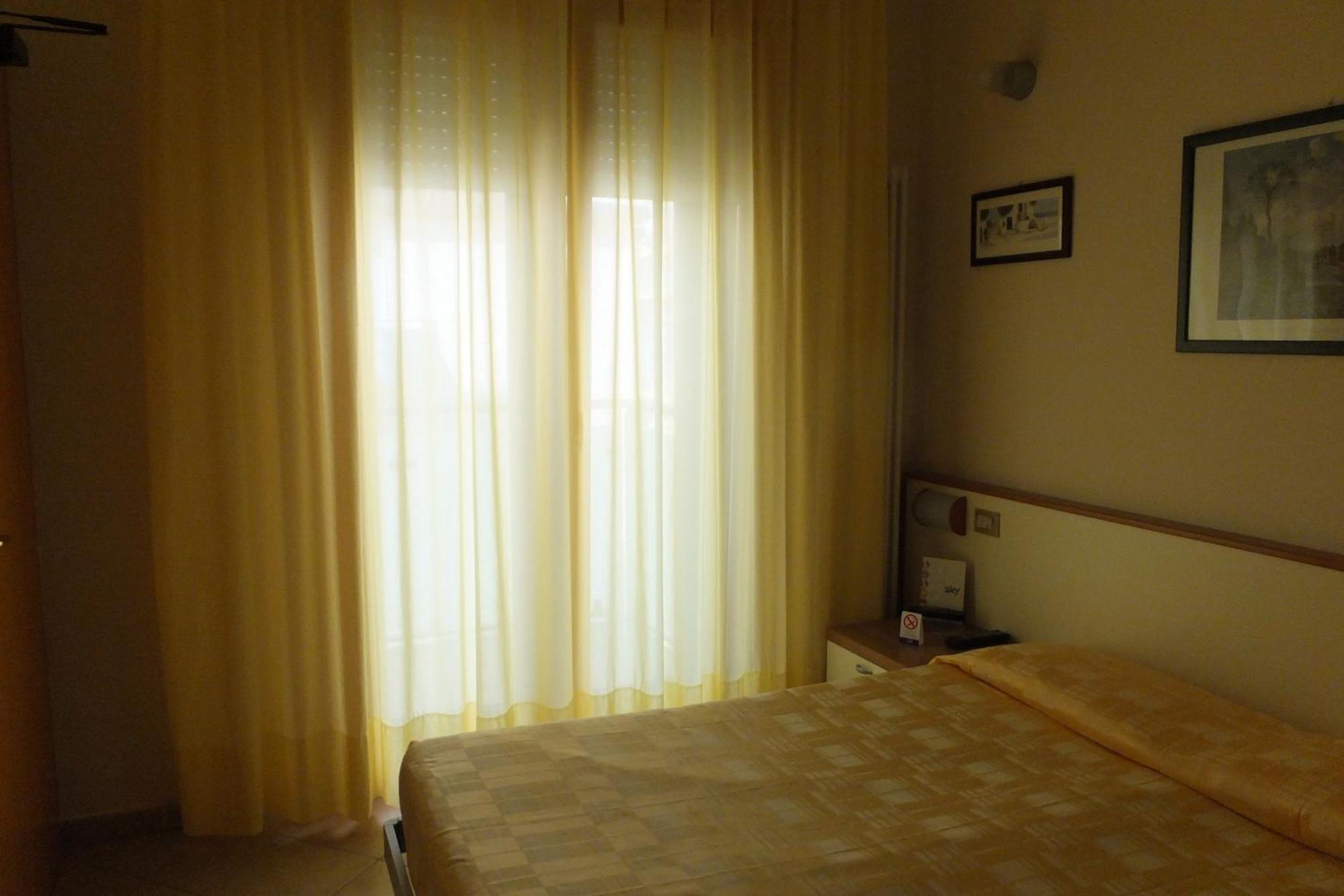 Hotel Nettuno Sottomarina Kültér fotó