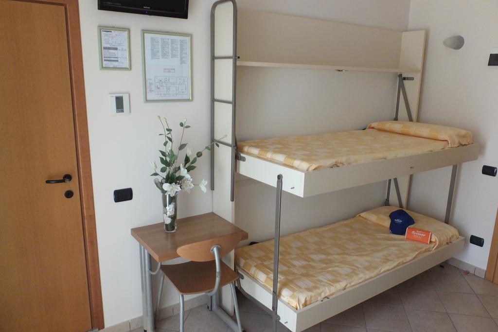 Hotel Nettuno Sottomarina Szoba fotó