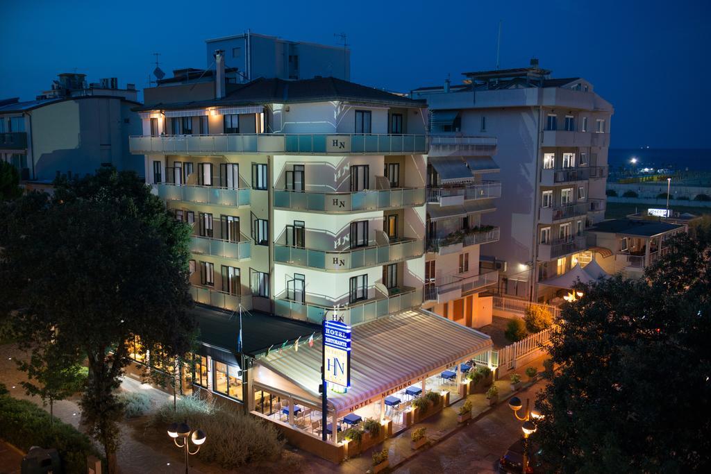 Hotel Nettuno Sottomarina Kültér fotó